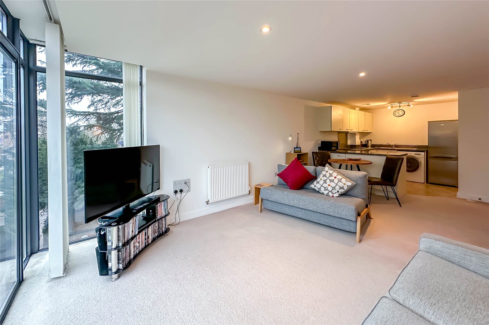 1 bed apartment to rent in Newsom Place, Hatfield Road, St. Albans, Hertfordshire, AL1 - Property Image 6