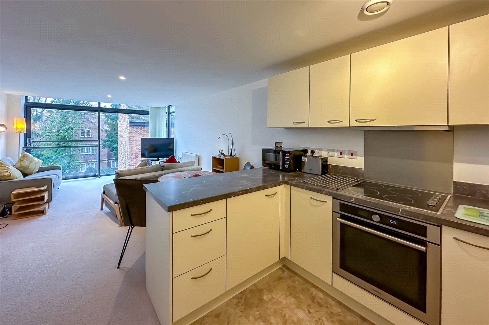 1 bed apartment to rent in Newsom Place, Hatfield Road, St. Albans, Hertfordshire, AL1 - Property Image 7