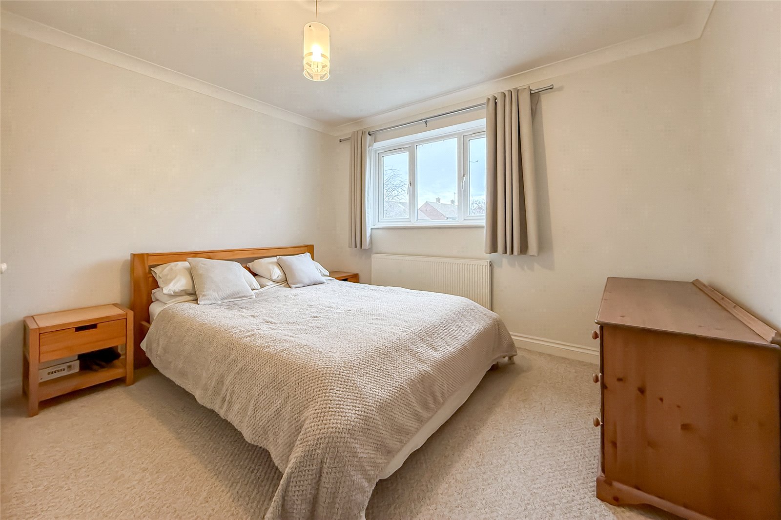 3 bed detached house for sale in St. Vincent Drive, St. Albans, Hertfordshire, AL1 - Property Image 7