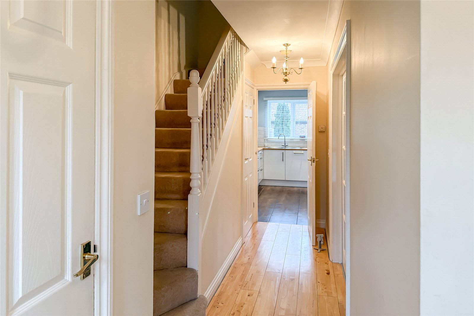 3 bed detached house for sale in St. Vincent Drive, St. Albans, Hertfordshire, AL1 - Property Image 13