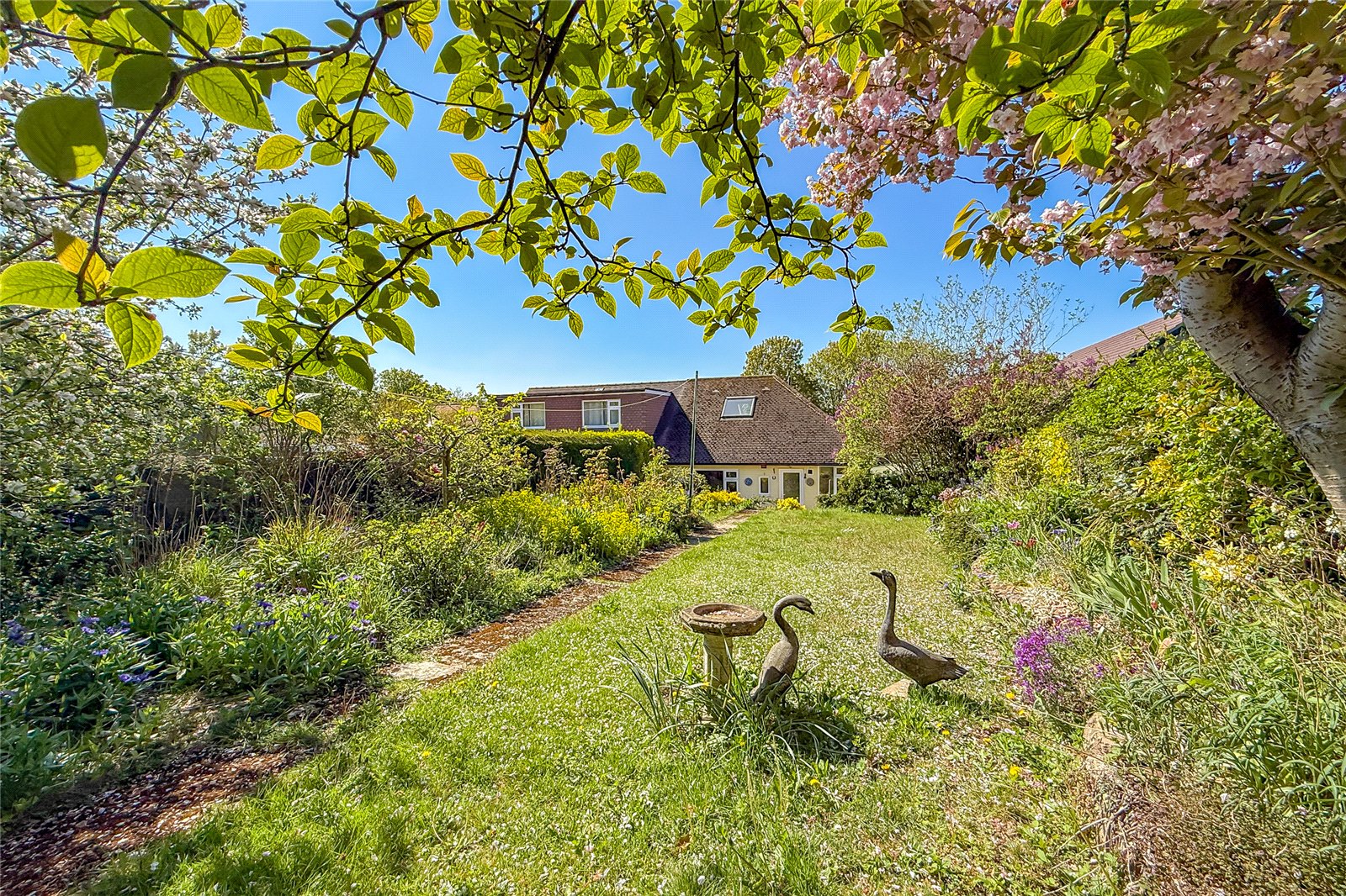 2 bed semi-detached house for sale in Netherway, St. Albans, Hertfordshire, AL3 - Property Image 5