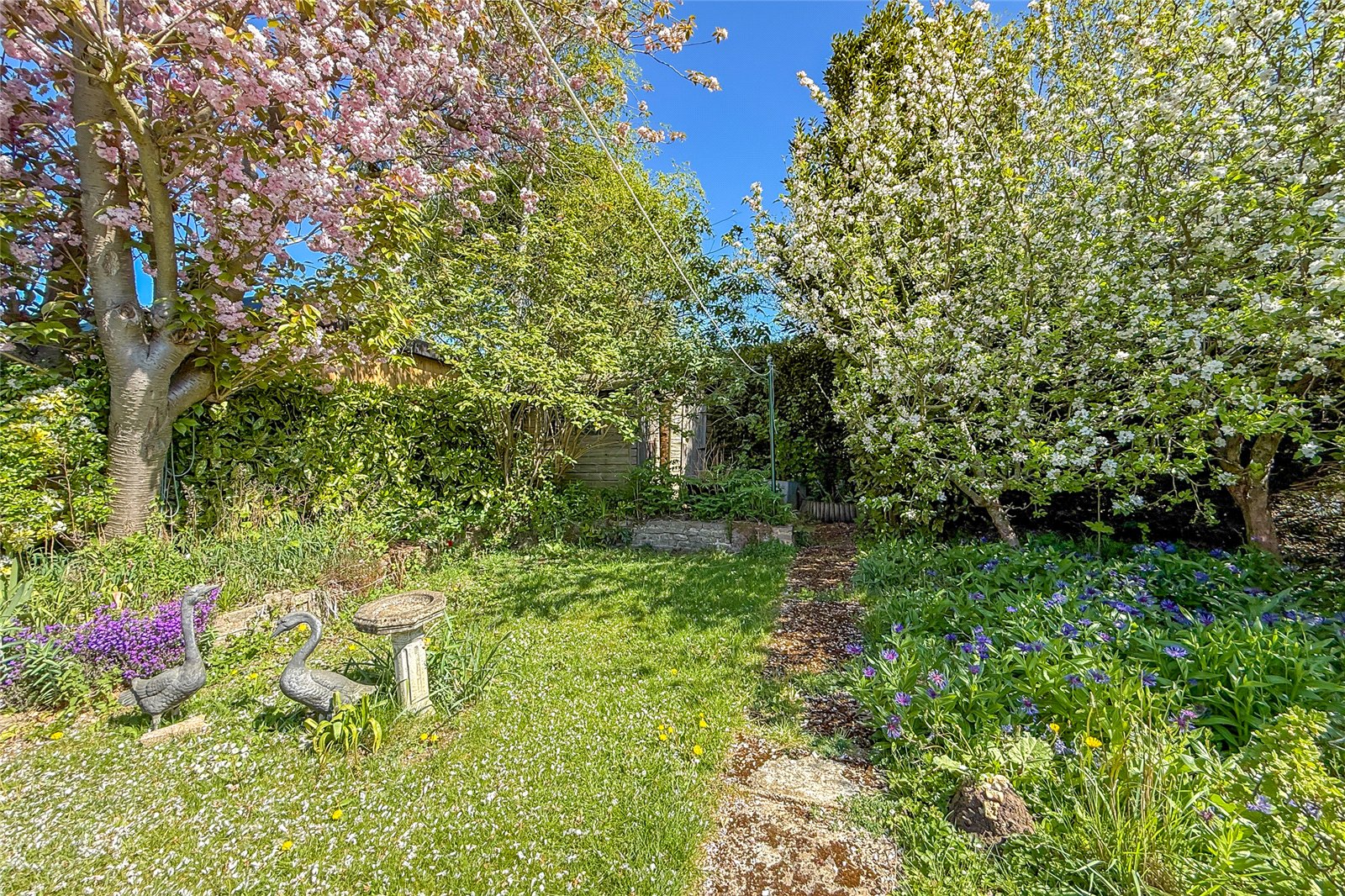 2 bed semi-detached house for sale in Netherway, St. Albans, Hertfordshire, AL3 - Property Image 25