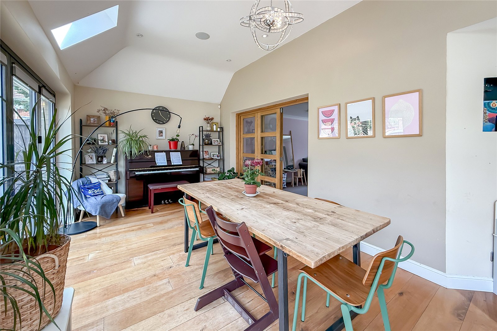 4 bed detached house for sale in Stanmore Chase, St. Albans, Hertfordshire, AL4 - Property Image 19