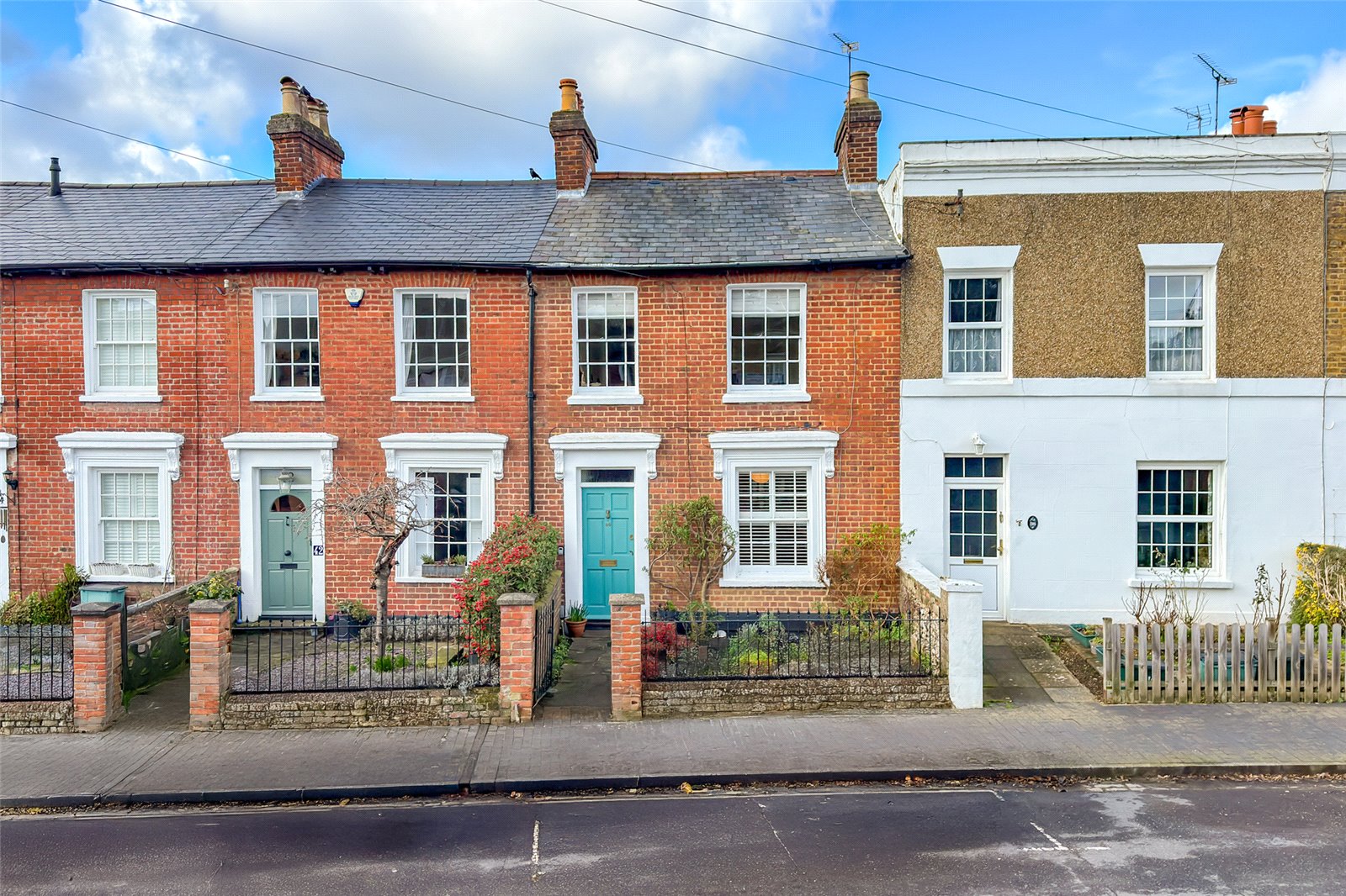 2 bed terraced house for sale in Hill Street, St. Albans, Hertfordshire, AL3  - Property Image 1