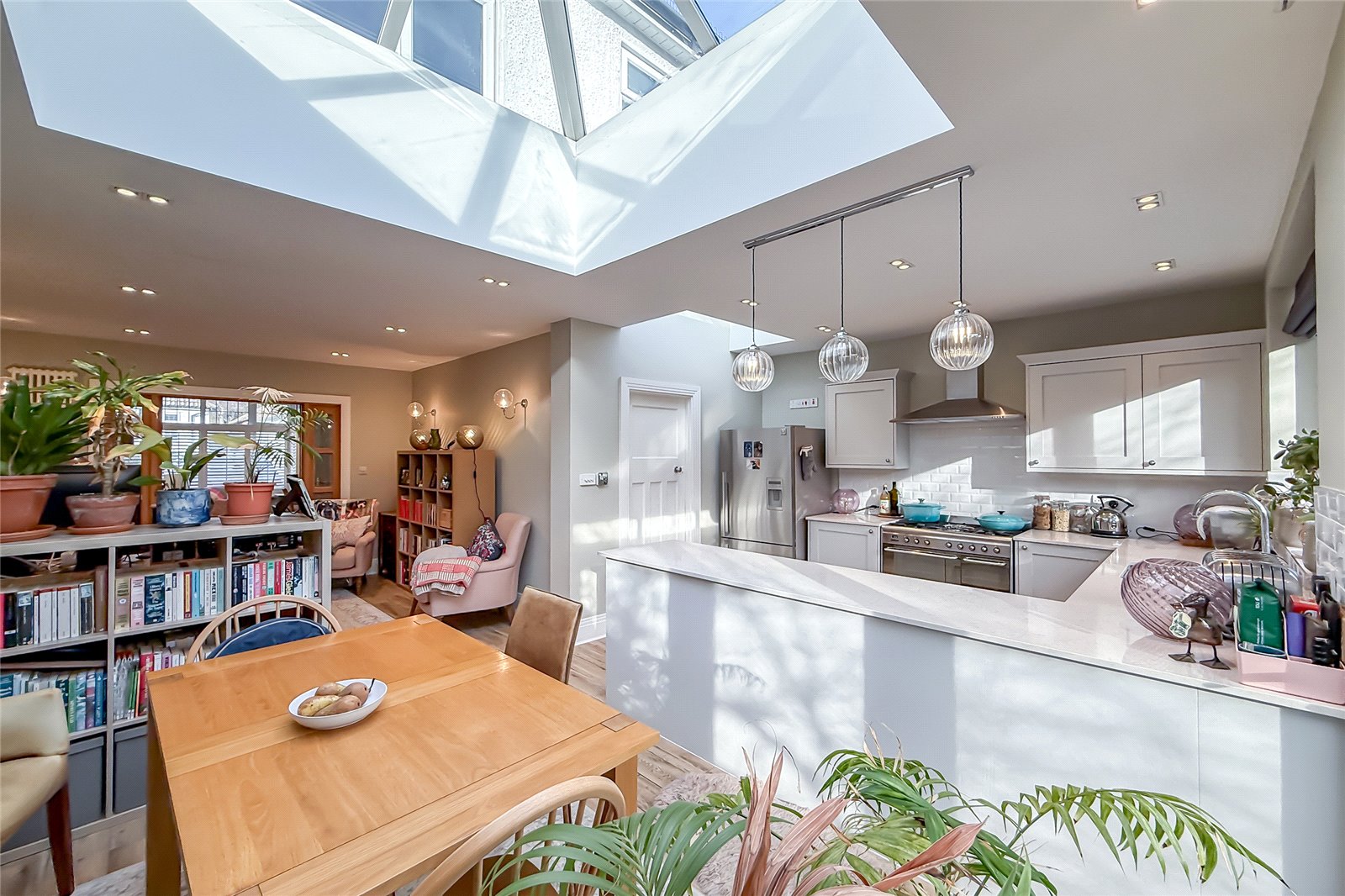 3 bed detached house for sale in Aysgarth Road, Redbourn, Hertfordshire, AL3  - Property Image 5