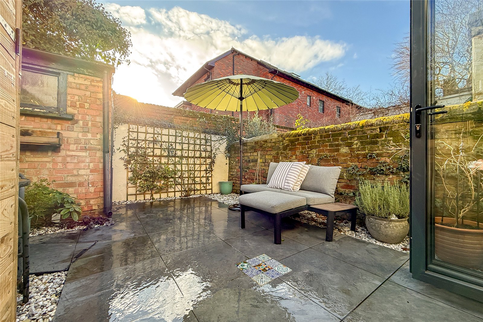 2 bed terraced house for sale in Queen Street, St. Albans, Hertfordshire, AL3 - Property Image 11