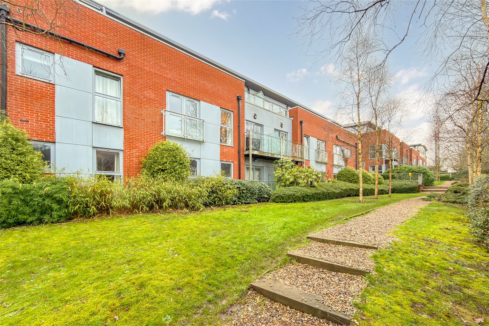 2 bed apartment for sale in Milan House, Charrington Place, St. Albans, Hertfordshire, AL1