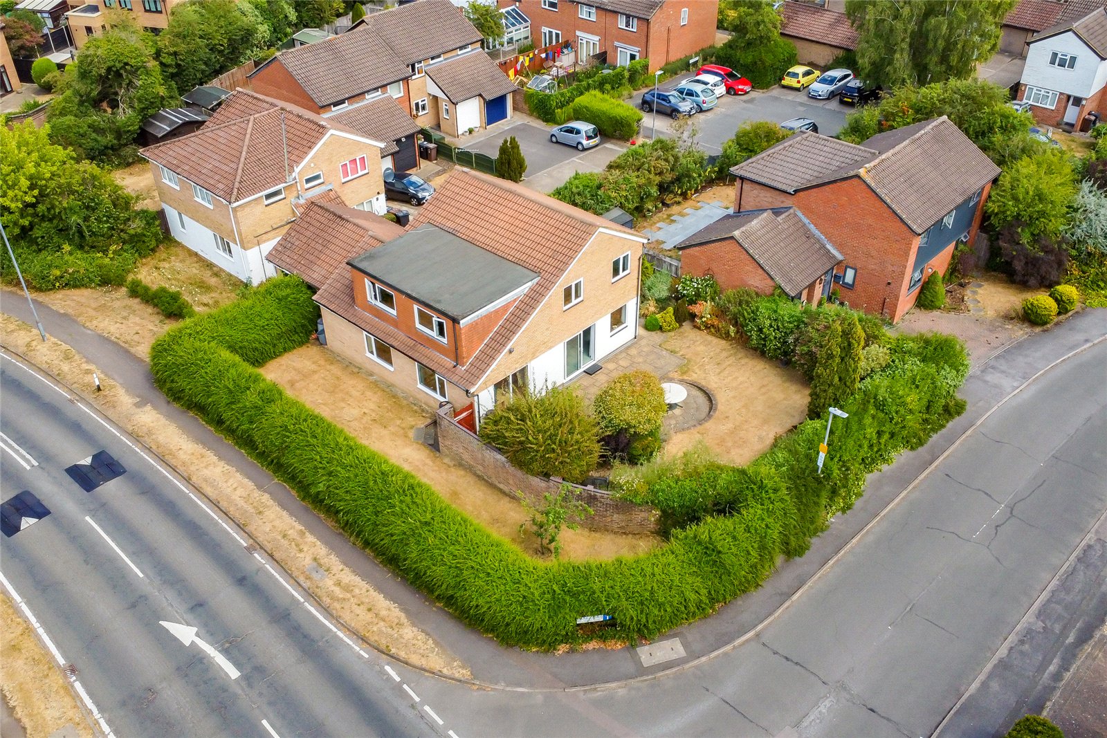4 bed detached house for sale in Craiglands, St. Albans, Hertfordshire, AL4 - Property Image 12