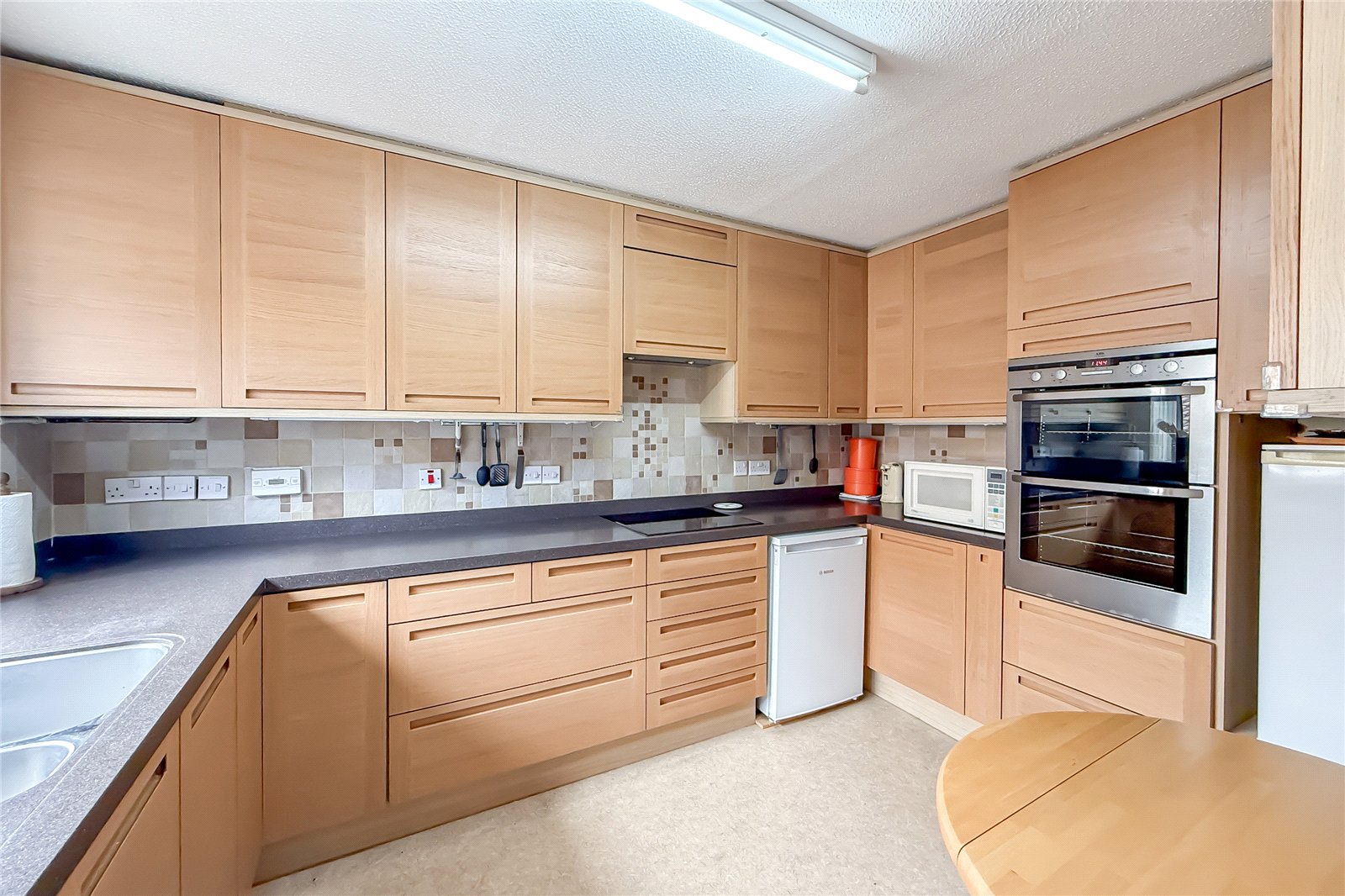 4 bed detached house for sale in Craiglands, St. Albans, Hertfordshire, AL4 - Property Image 14