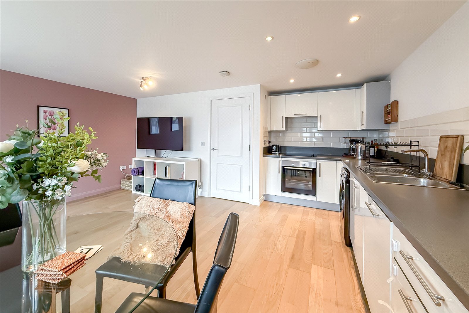 2 bed ground floor flat for sale in Hatfield Road, St. Albans, Hertfordshire, AL1 - Property Image 10