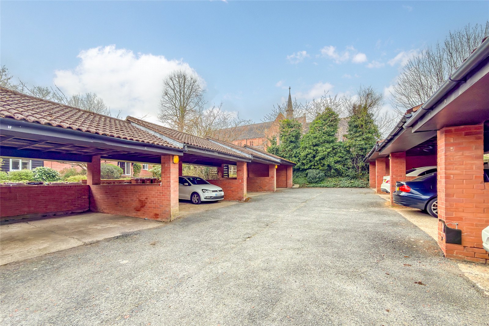 2 bed apartment for sale in Battlefield Road, St. Albans, Hertfordshire, AL1 - Property Image 11