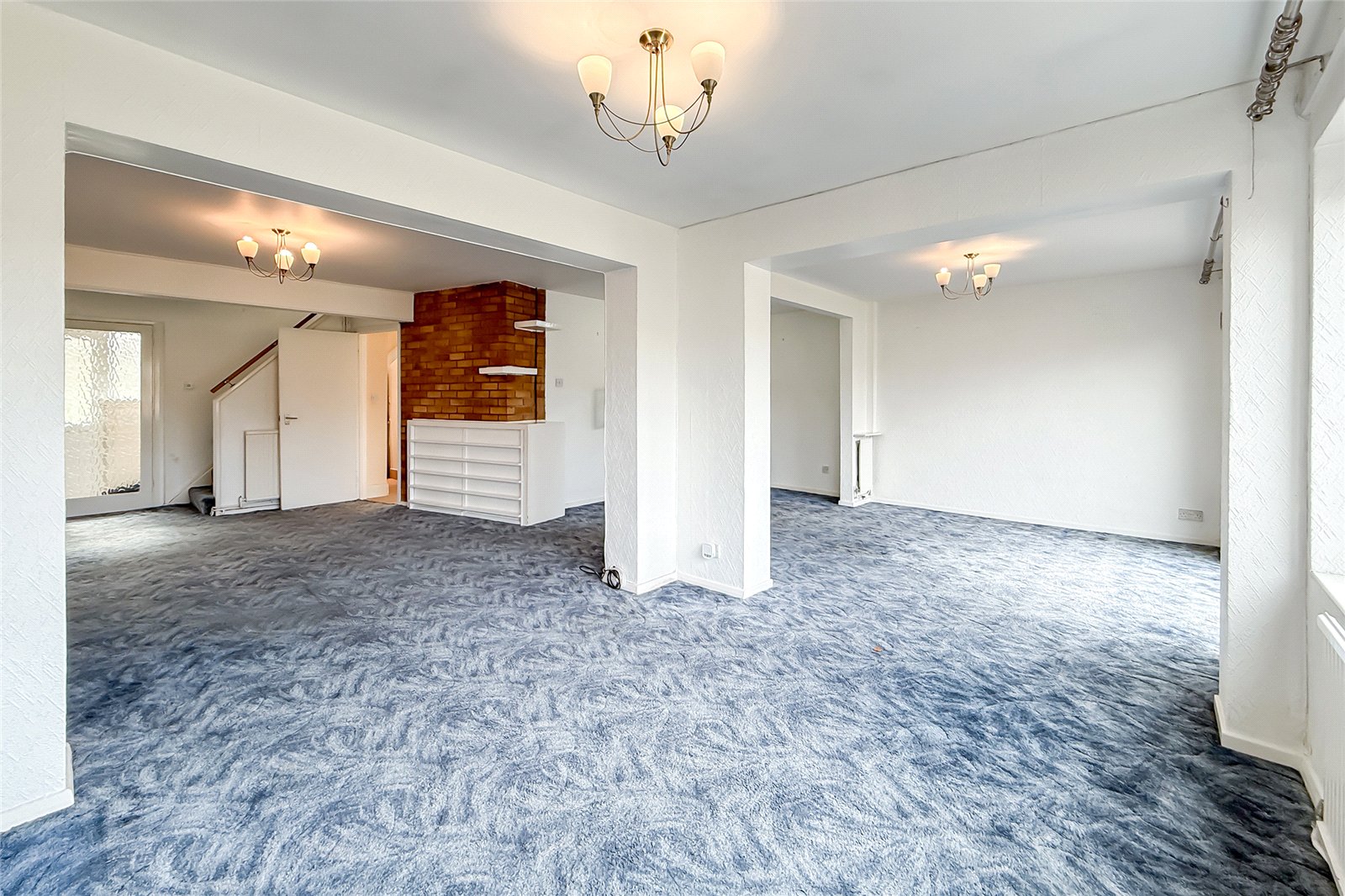 3 bed semi-detached house for sale in St. Vincent Drive, St. Albans, Hertfordshire, AL1  - Property Image 5
