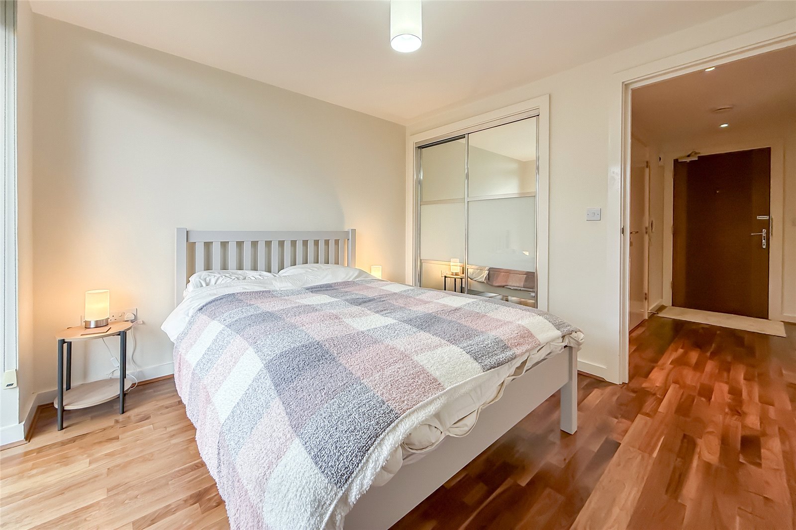 1 bed apartment for sale in Newsom Place, Manor Road, St. Albans, Hertfordshire, AL1 - Property Image 13