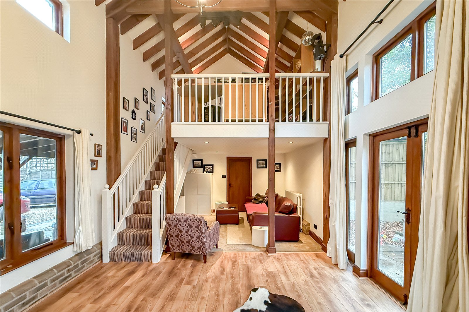 5 bed detached house for sale in Chad Lane, Flamstead, Hertfordshire, AL3 - Property Image 6