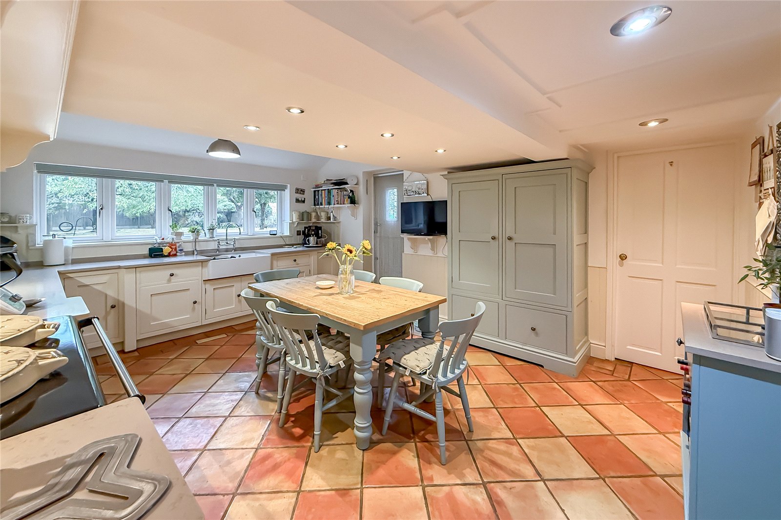5 bed detached house for sale in Chad Lane, Flamstead, Hertfordshire, AL3 - Property Image 17