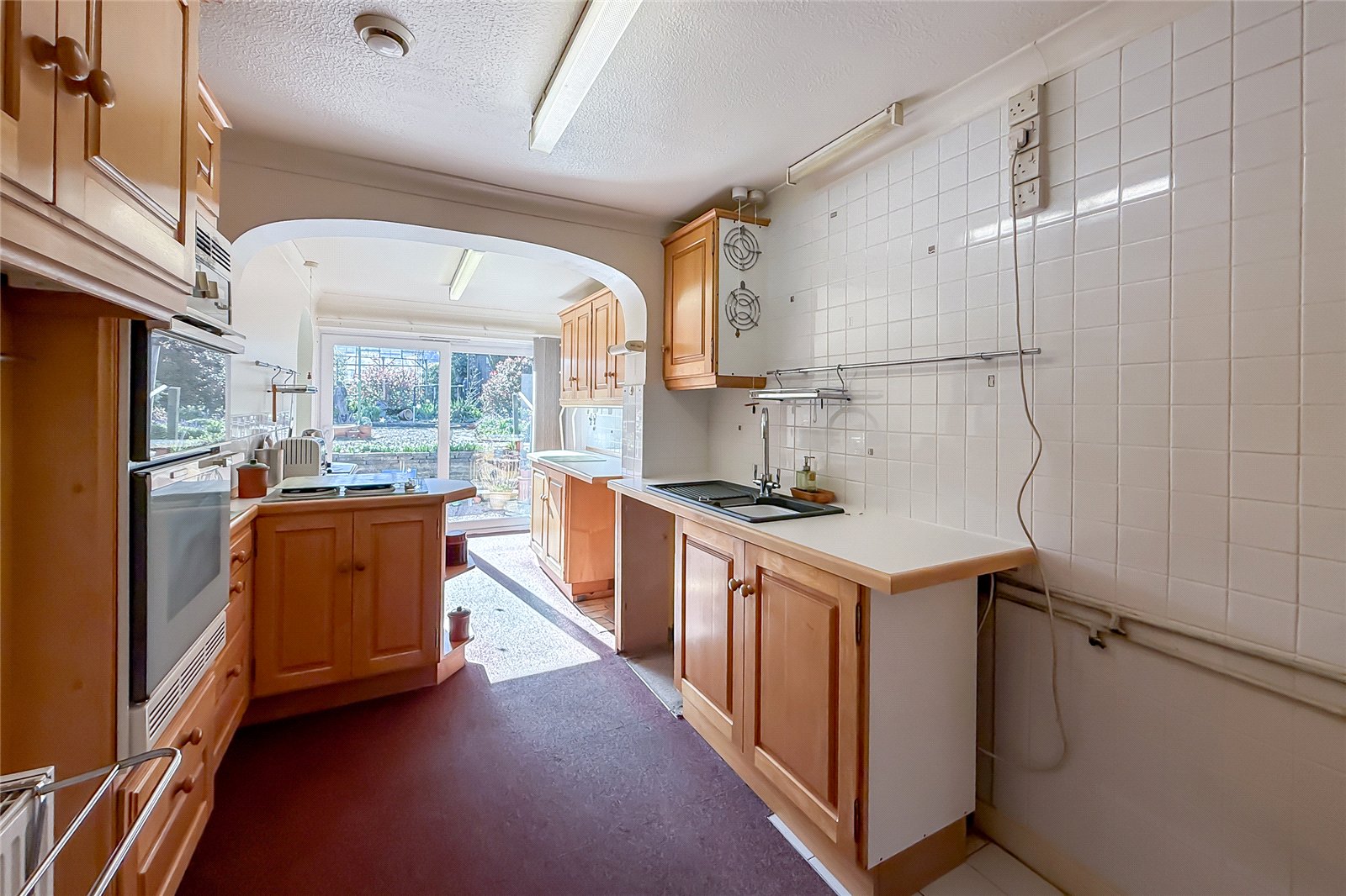2 bed semi-detached bungalow for sale in Chiltern Road, St. Albans, Hertfordshire, AL4 - Property Image 13