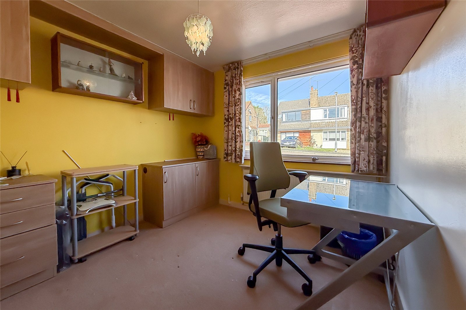 2 bed semi-detached bungalow for sale in Chiltern Road, St. Albans, Hertfordshire, AL4 - Property Image 7