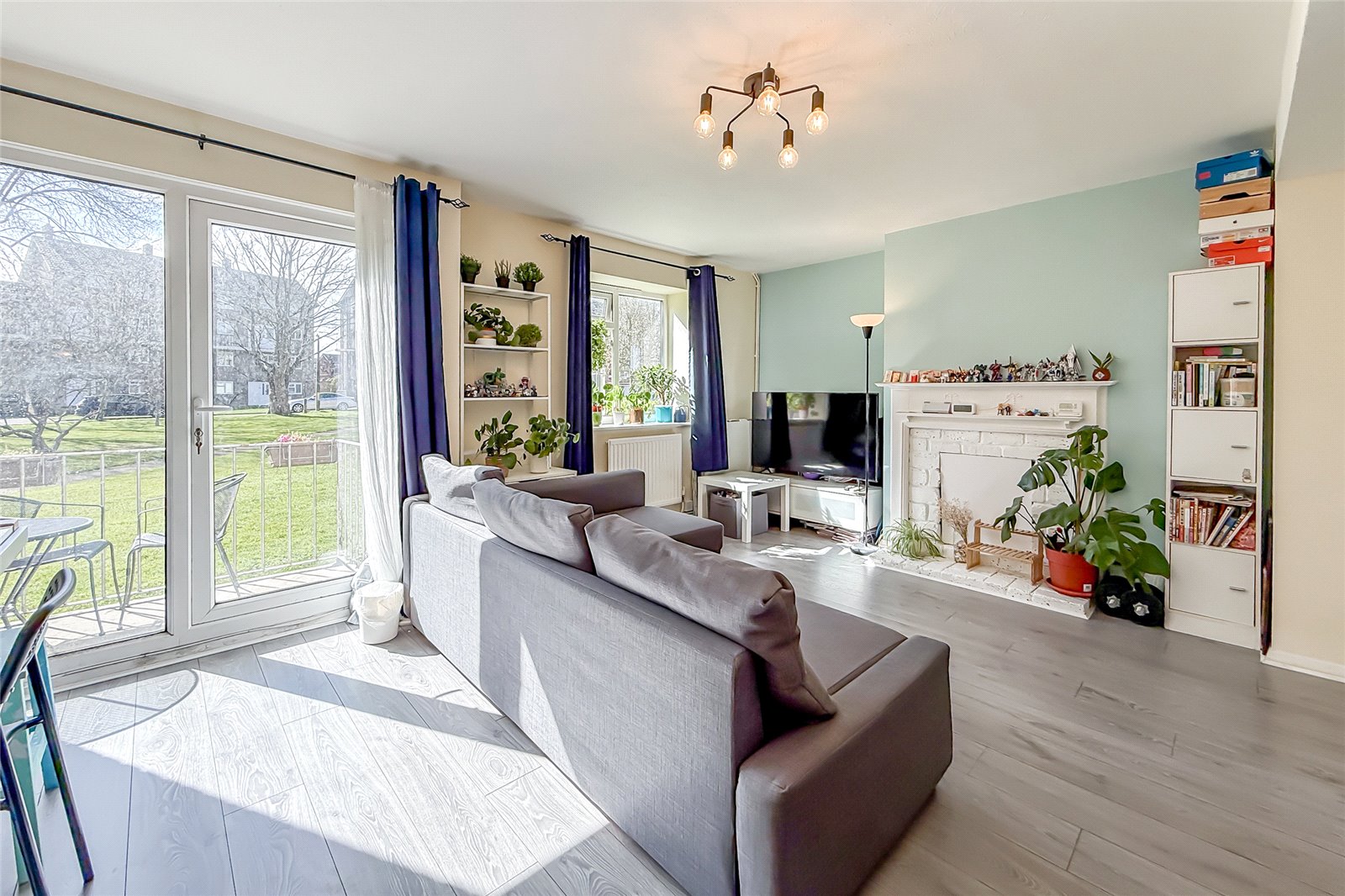 3 bed ground floor maisonette for sale in Hughenden Road, St. Albans, Hertfordshire, AL4  - Property Image 4