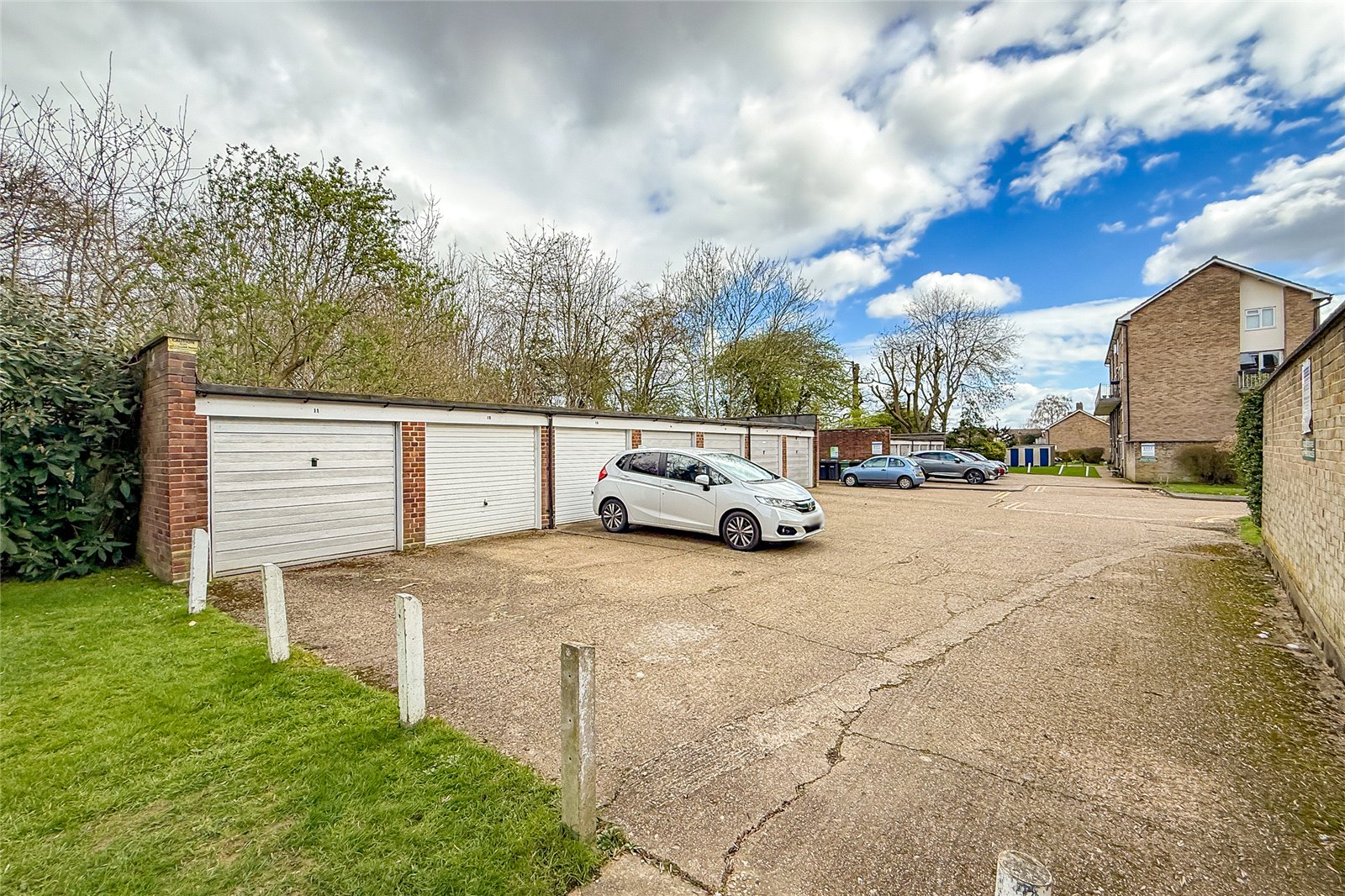 3 bed ground floor maisonette for sale in Hughenden Road, St. Albans, Hertfordshire, AL4  - Property Image 10