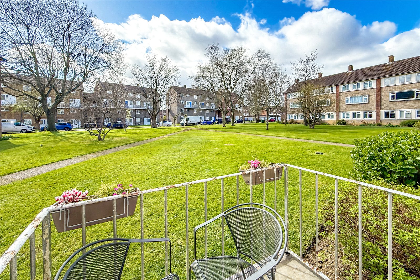 3 bed ground floor maisonette for sale in Hughenden Road, St. Albans, Hertfordshire, AL4  - Property Image 11