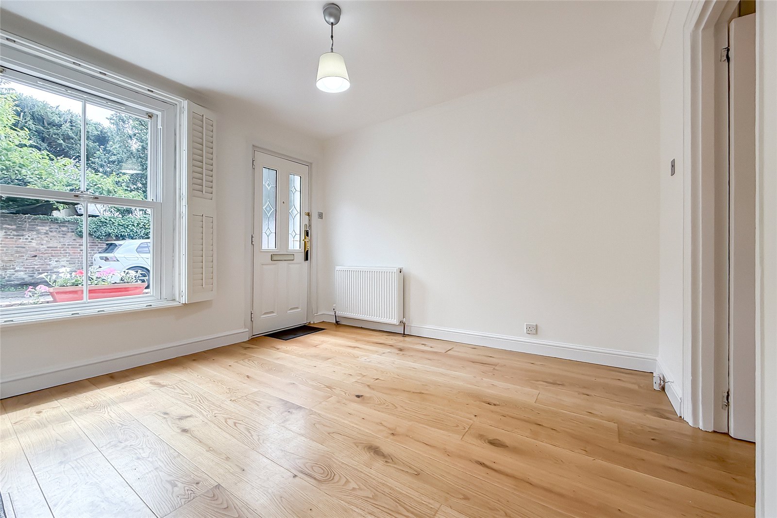 2 bed terraced house for sale in Church Street, St. Albans, Hertfordshire, AL3 - Property Image 2