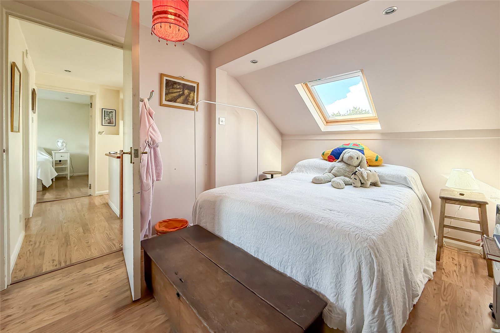 3 bed terraced house for sale in Garrard Way, Wheathampstead, Hertfordshire, AL4 - Property Image 6