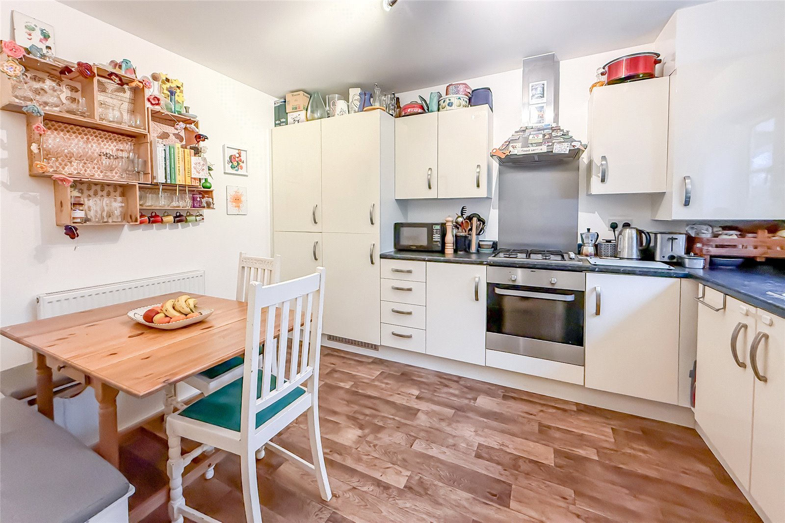 2 bed end of terrace house for sale in Humbers Hoe, Markyate, Hertfordshire, AL3 - Property Image 3