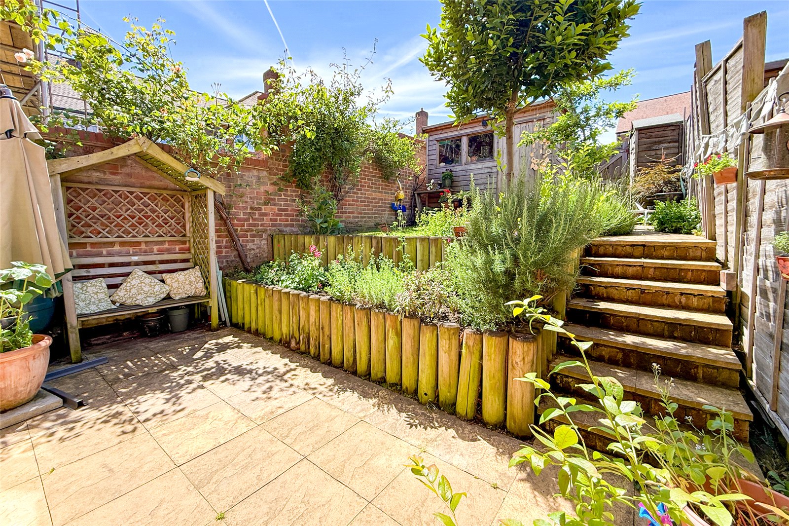 2 bed end of terrace house for sale in Humbers Hoe, Markyate, Hertfordshire, AL3 - Property Image 23