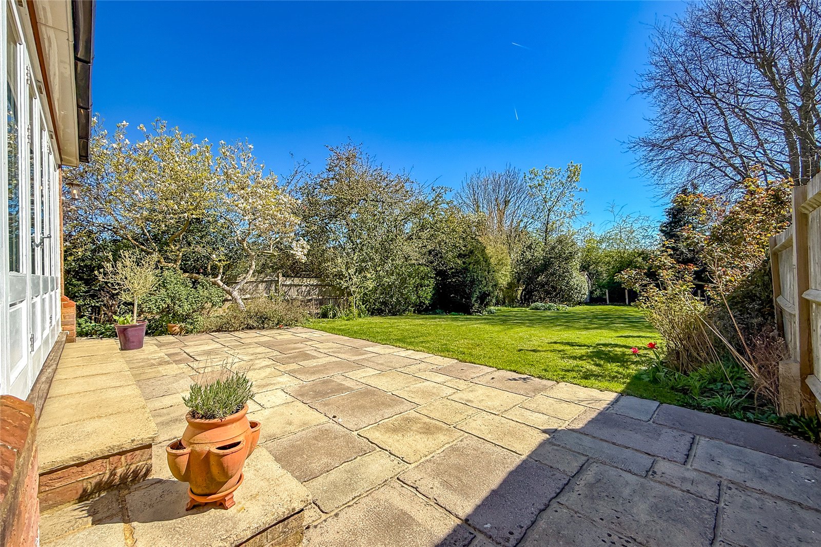 6 bed detached house for sale in Lancaster Road, St. Albans, Hertfordshire, AL1  - Property Image 13