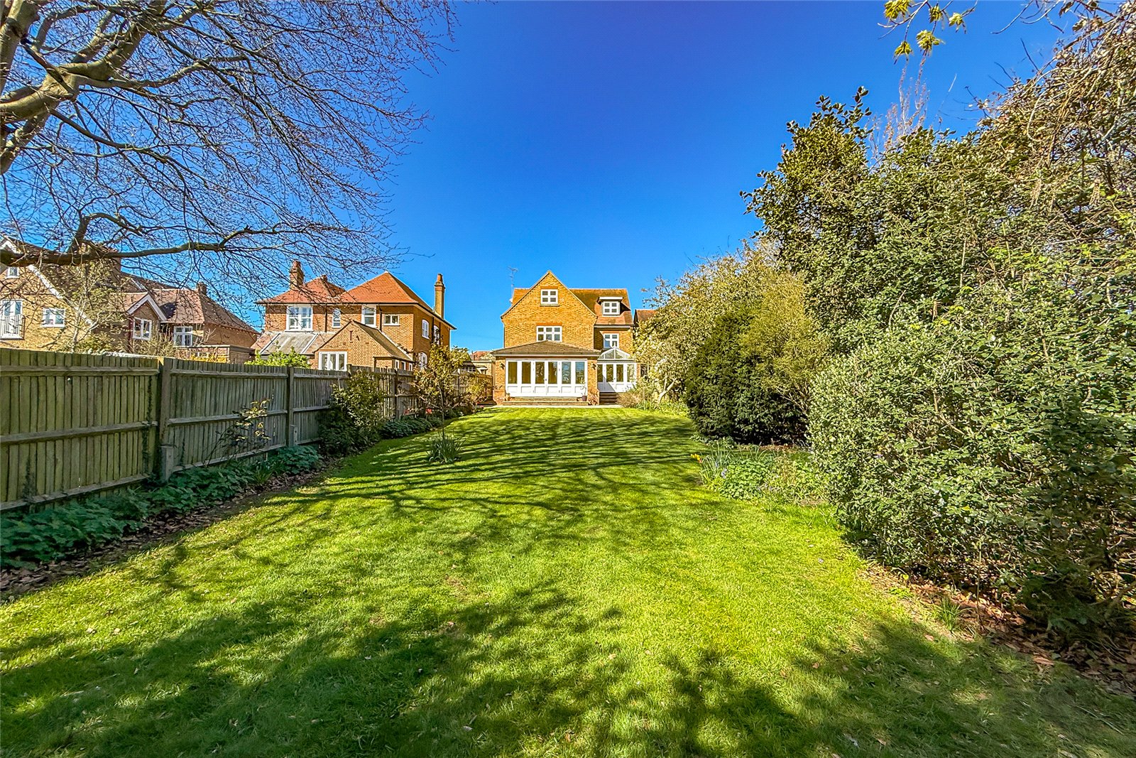 6 bed detached house for sale in Lancaster Road, St. Albans, Hertfordshire, AL1  - Property Image 15