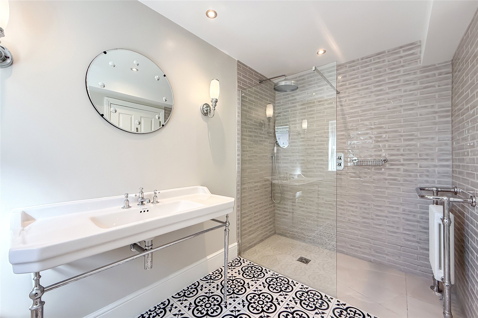 6 bed detached house for sale in Lancaster Road, St. Albans, Hertfordshire, AL1  - Property Image 7