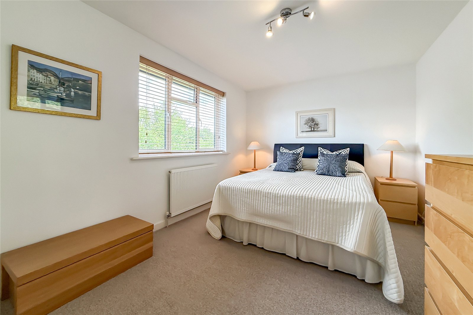 4 bed detached house for sale in Nelson Avenue, St. Albans, Hertfordshire, AL1 - Property Image 8