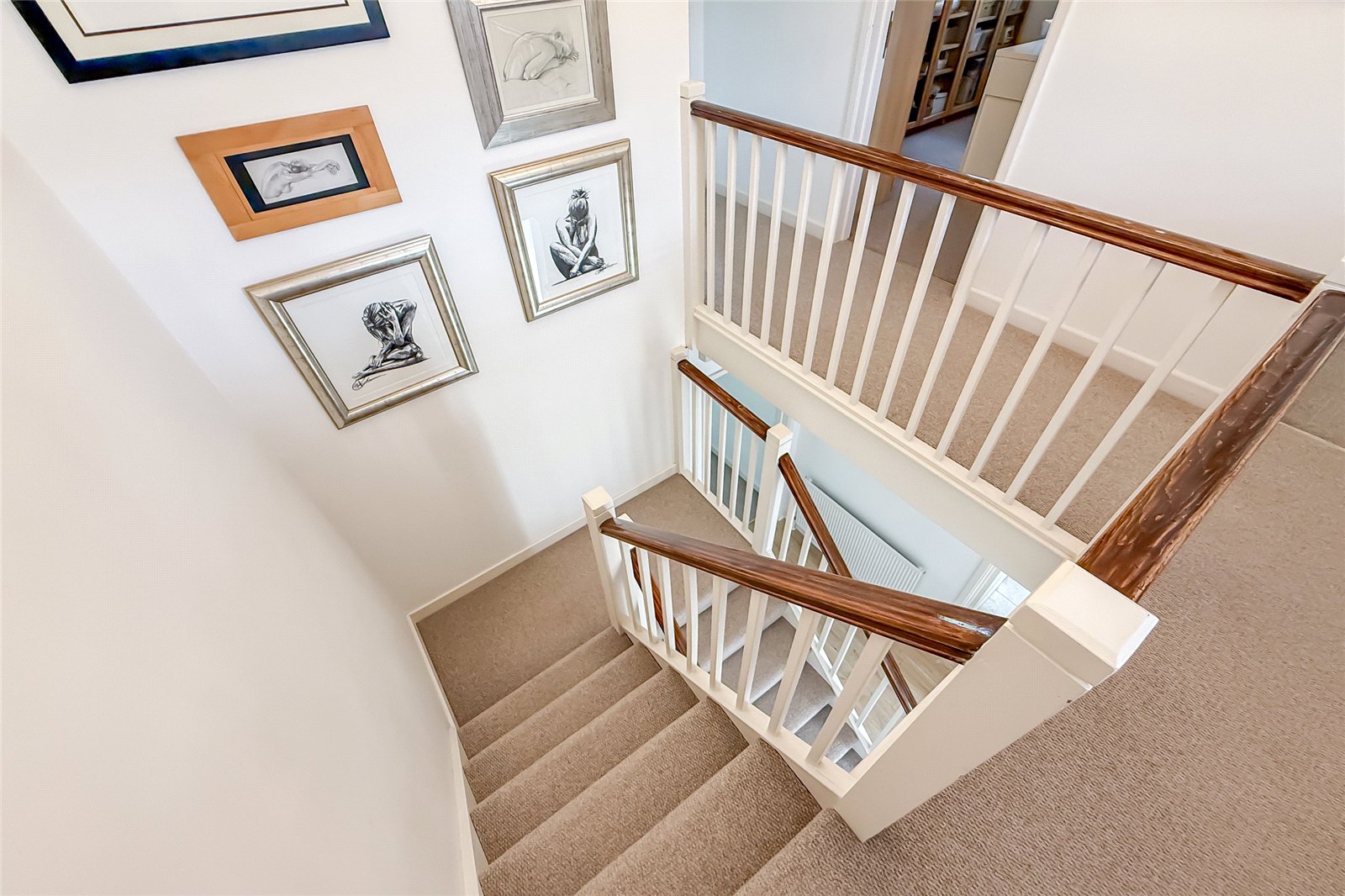 4 bed detached house for sale in Nelson Avenue, St. Albans, Hertfordshire, AL1 - Property Image 21