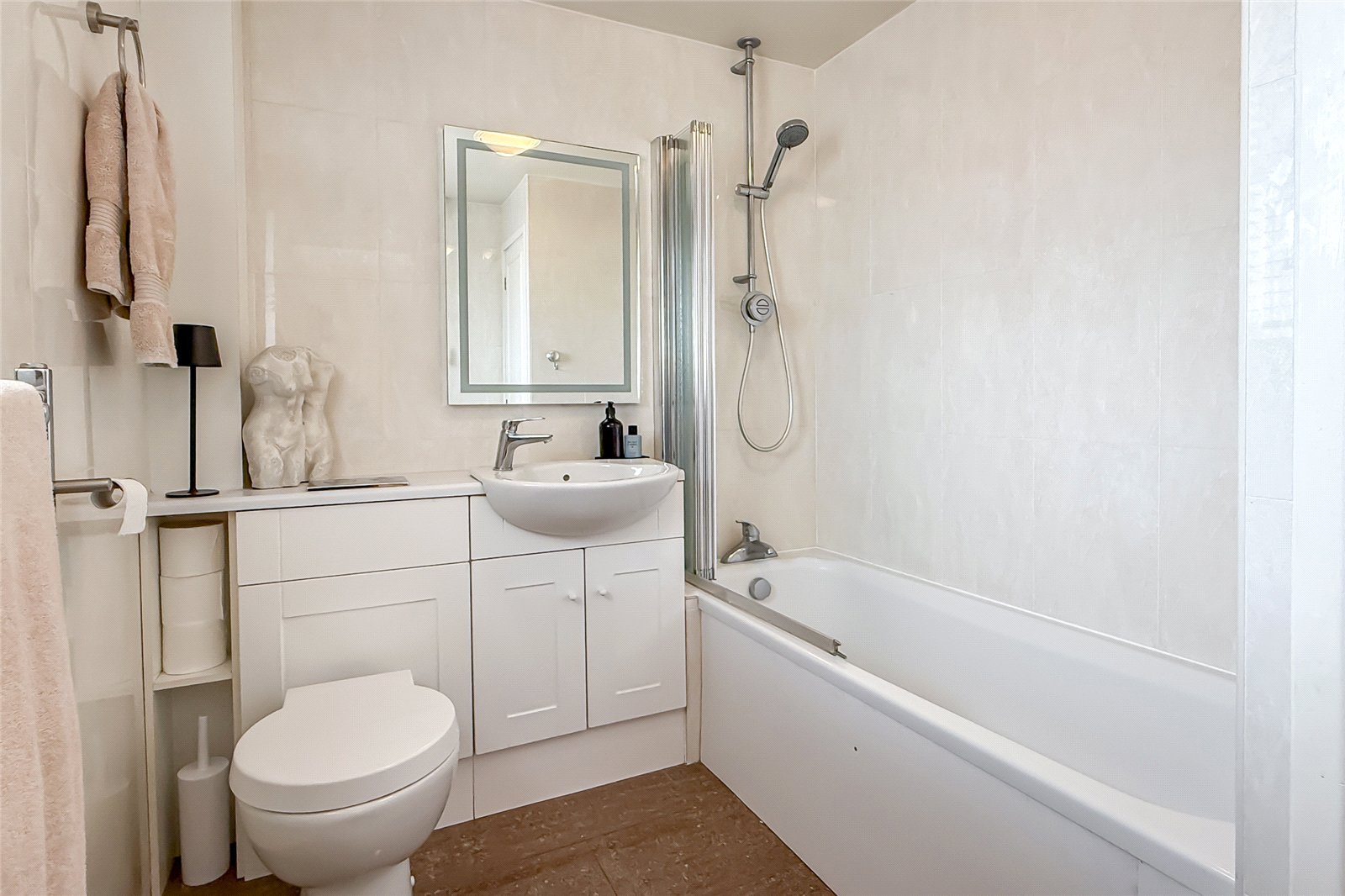 4 bed detached house for sale in Nelson Avenue, St. Albans, Hertfordshire, AL1 - Property Image 24