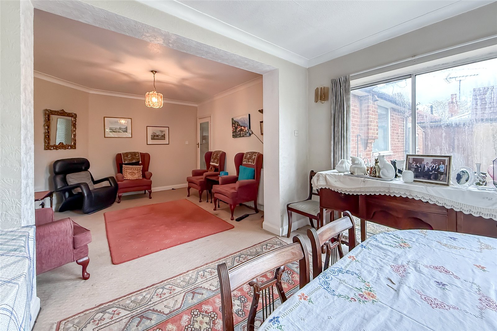 2 bed semi-detached bungalow for sale in Hollybush Avenue, St. Albans, Hertfordshire, AL2 - Property Image 14