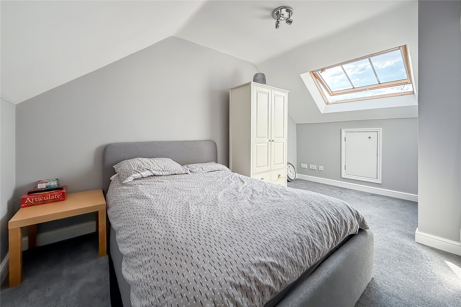4 bed terraced house for sale in Chime Square, St. Albans, Hertfordshire, AL3  - Property Image 11