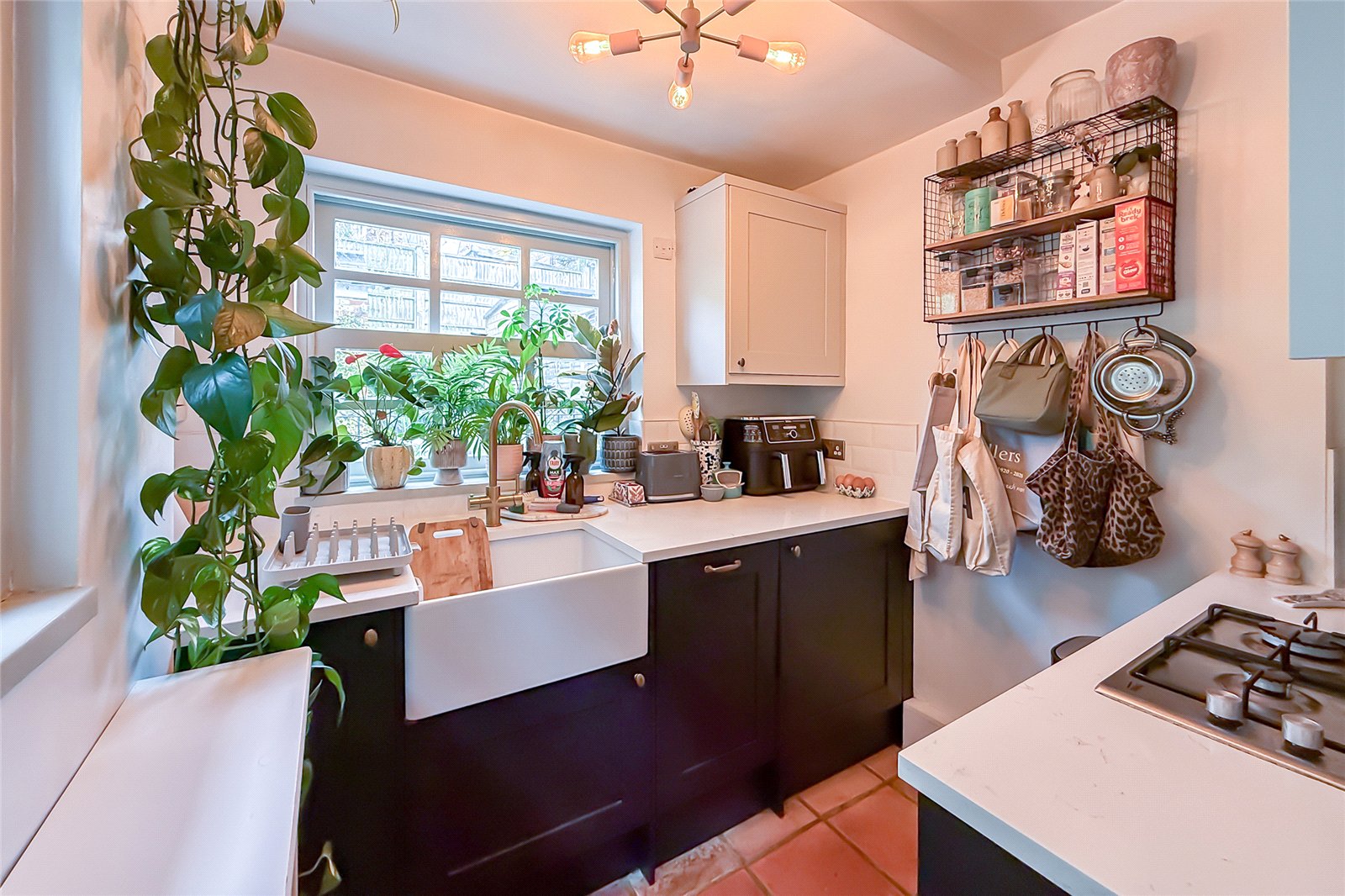 2 bed end of terrace house for sale in Oster Street, St. Albans, Hertfordshire, AL3  - Property Image 4