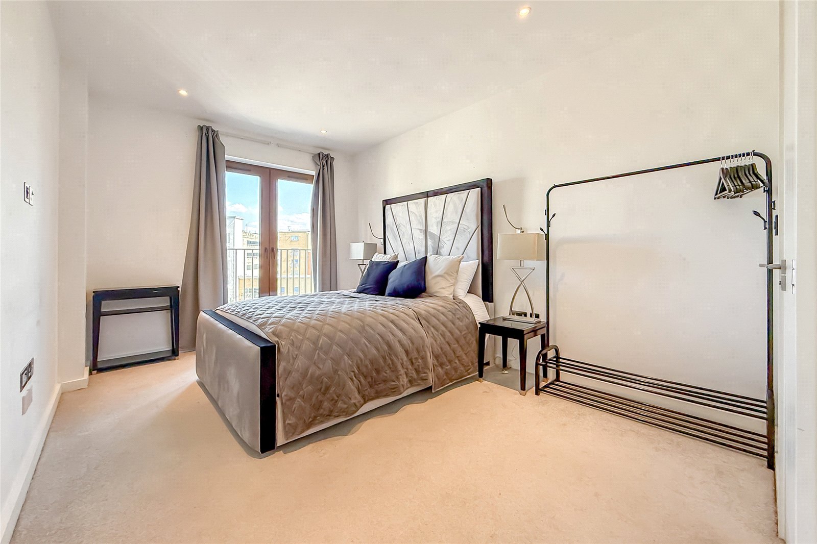 2 bed apartment for sale in Grosvenor Road, St. Albans, Hertfordshire, AL1  - Property Image 8