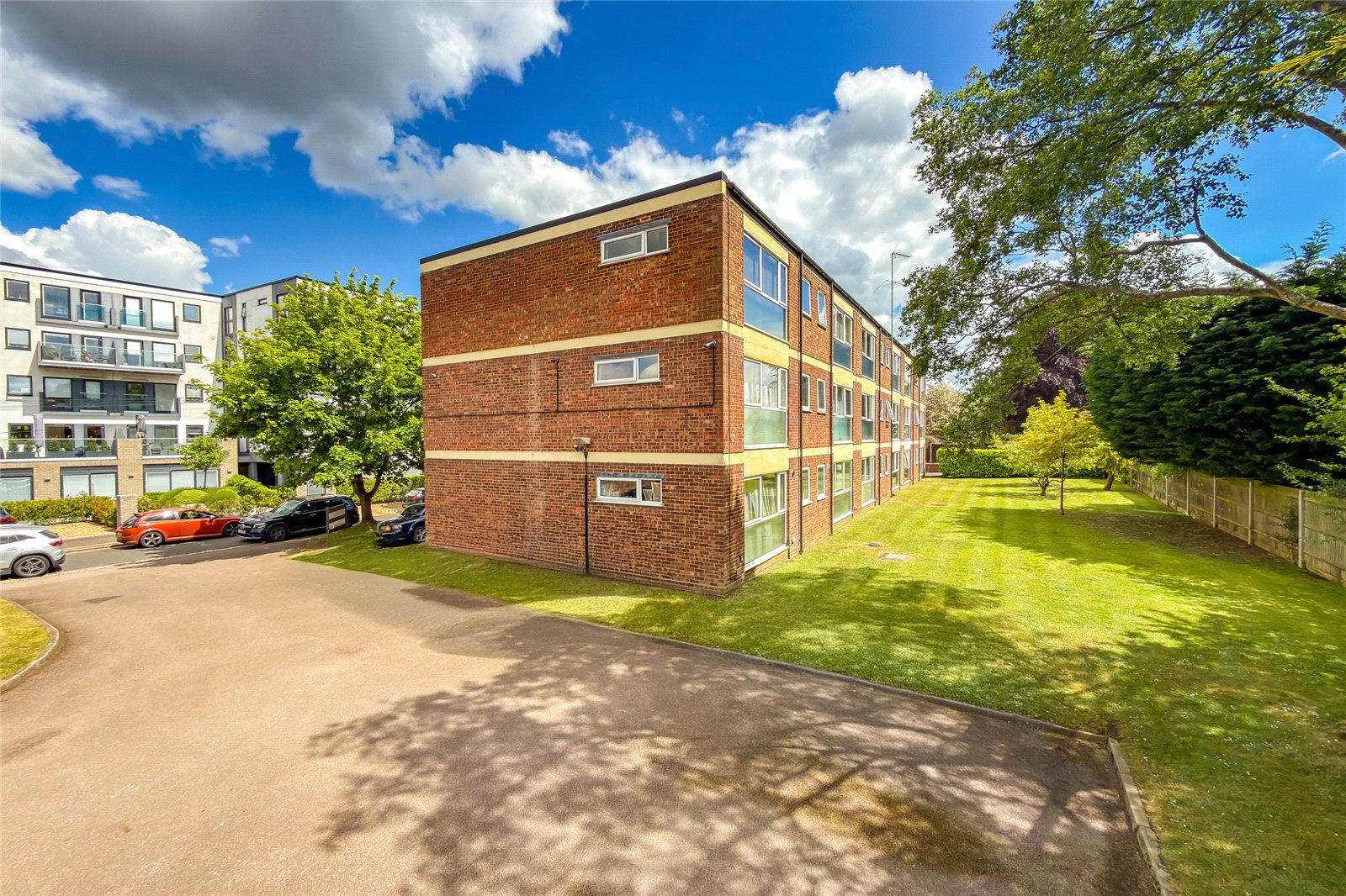 1 bed apartment for sale in Old London Road, St. Albans, Hertfordshire, AL1  - Property Image 2