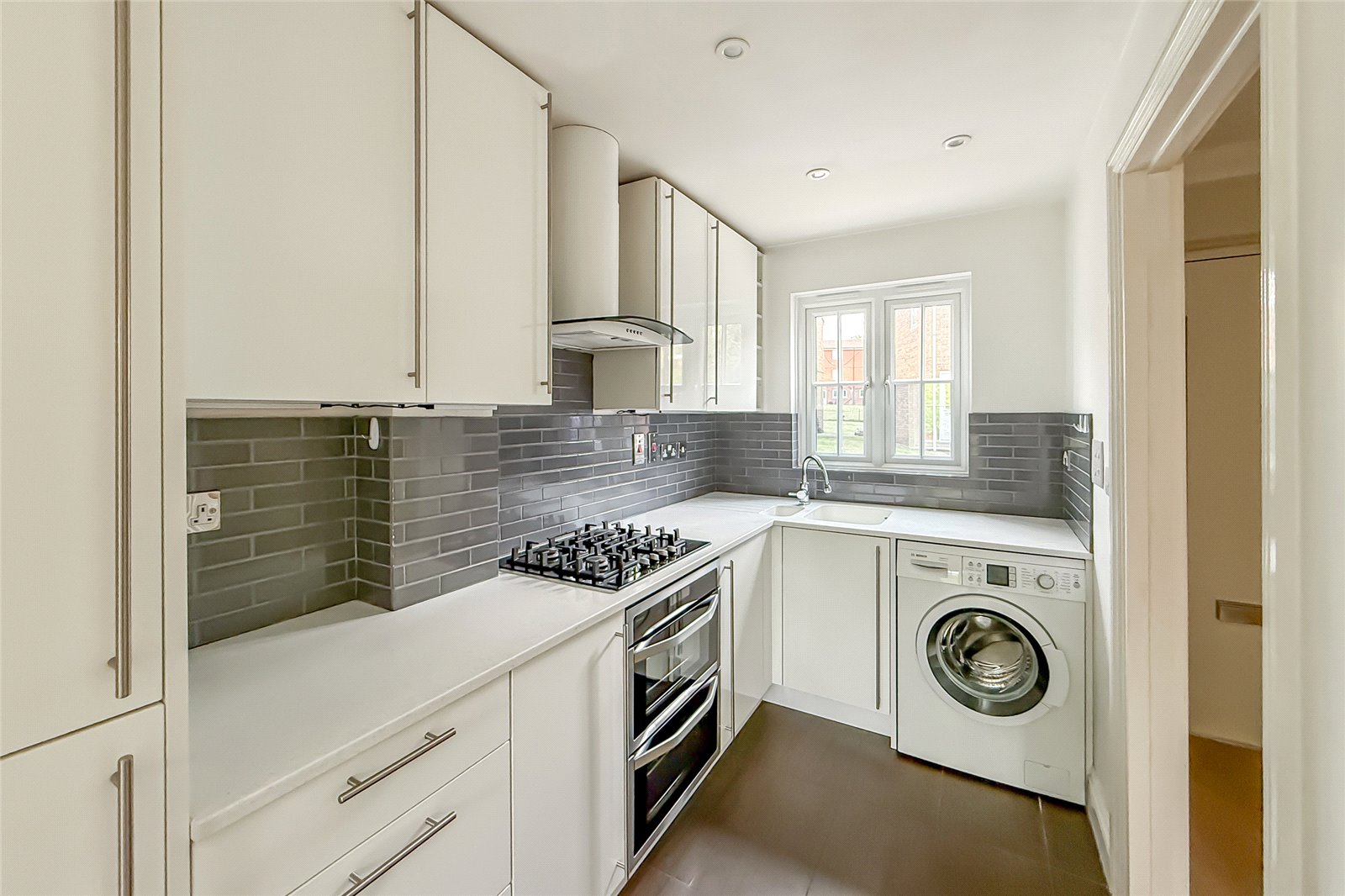 2 bed semi-detached house for sale in Lavender Crescent, St. Albans, Hertfordshire, AL3 - Property Image 2