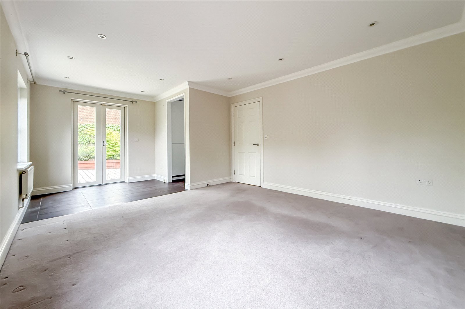 2 bed semi-detached house for sale in Lavender Crescent, St. Albans, Hertfordshire, AL3 - Property Image 4