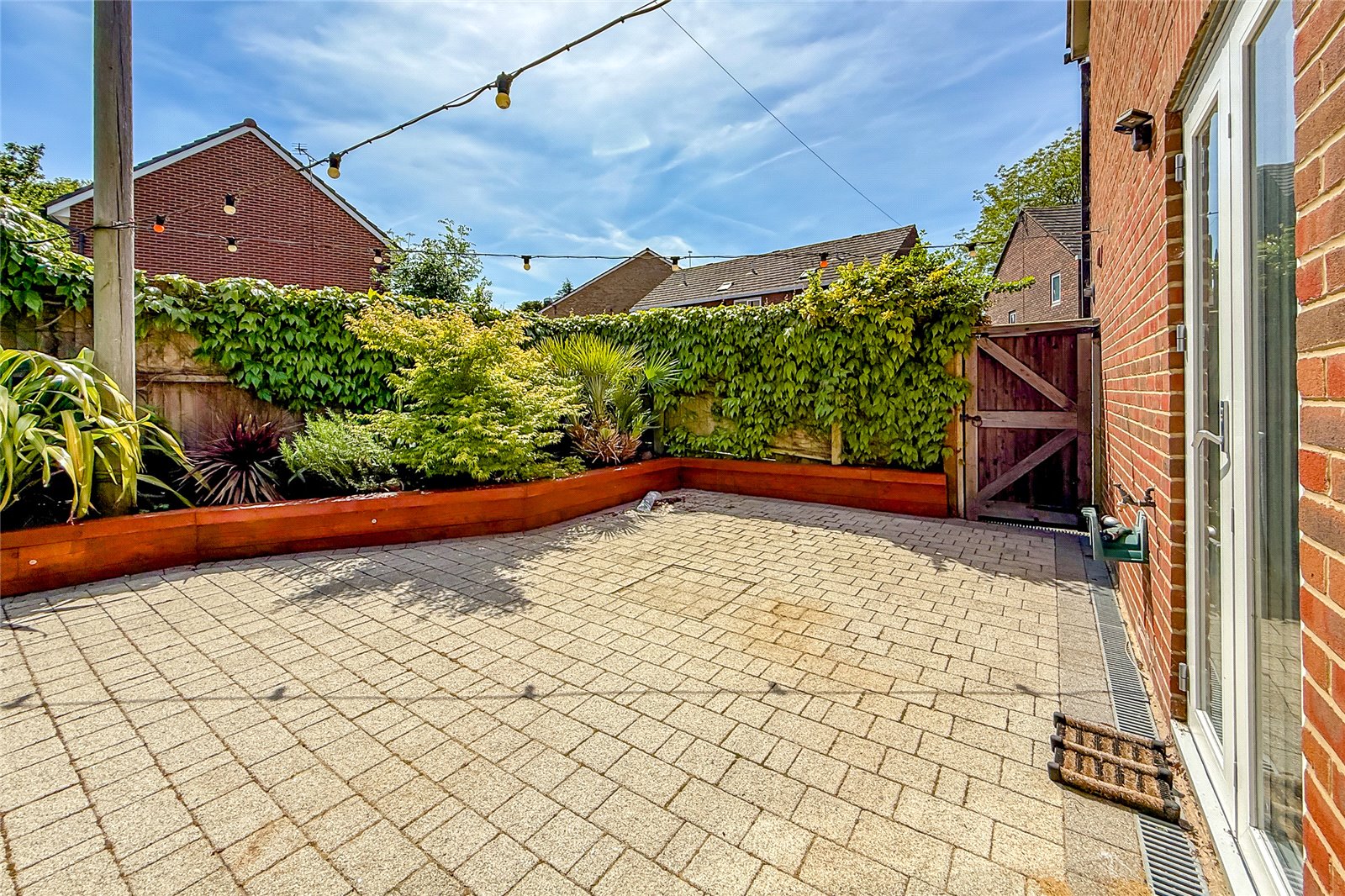 2 bed semi-detached house for sale in Lavender Crescent, St. Albans, Hertfordshire, AL3 - Property Image 16