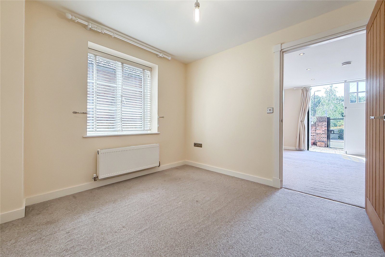 2 bed ground floor flat for sale in St. Peters Road, St. Albans, Hertfordshire, AL1  - Property Image 6