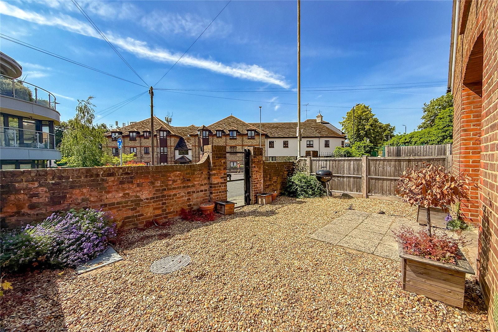 2 bed ground floor flat for sale in St. Peters Road, St. Albans, Hertfordshire, AL1  - Property Image 9