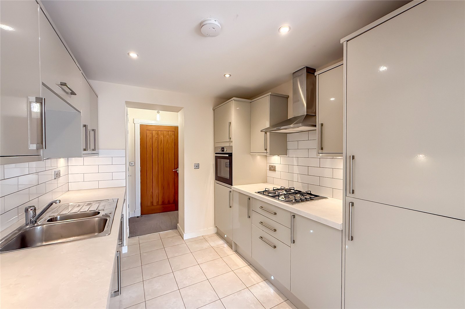 2 bed ground floor flat for sale in St. Peters Road, St. Albans, Hertfordshire, AL1  - Property Image 14