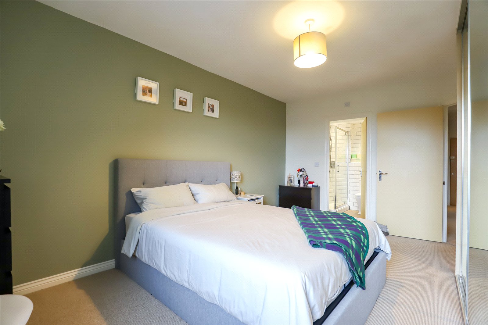 2 bed apartment for sale in Russet Drive, St. Albans, Hertfordshire, AL4  - Property Image 17