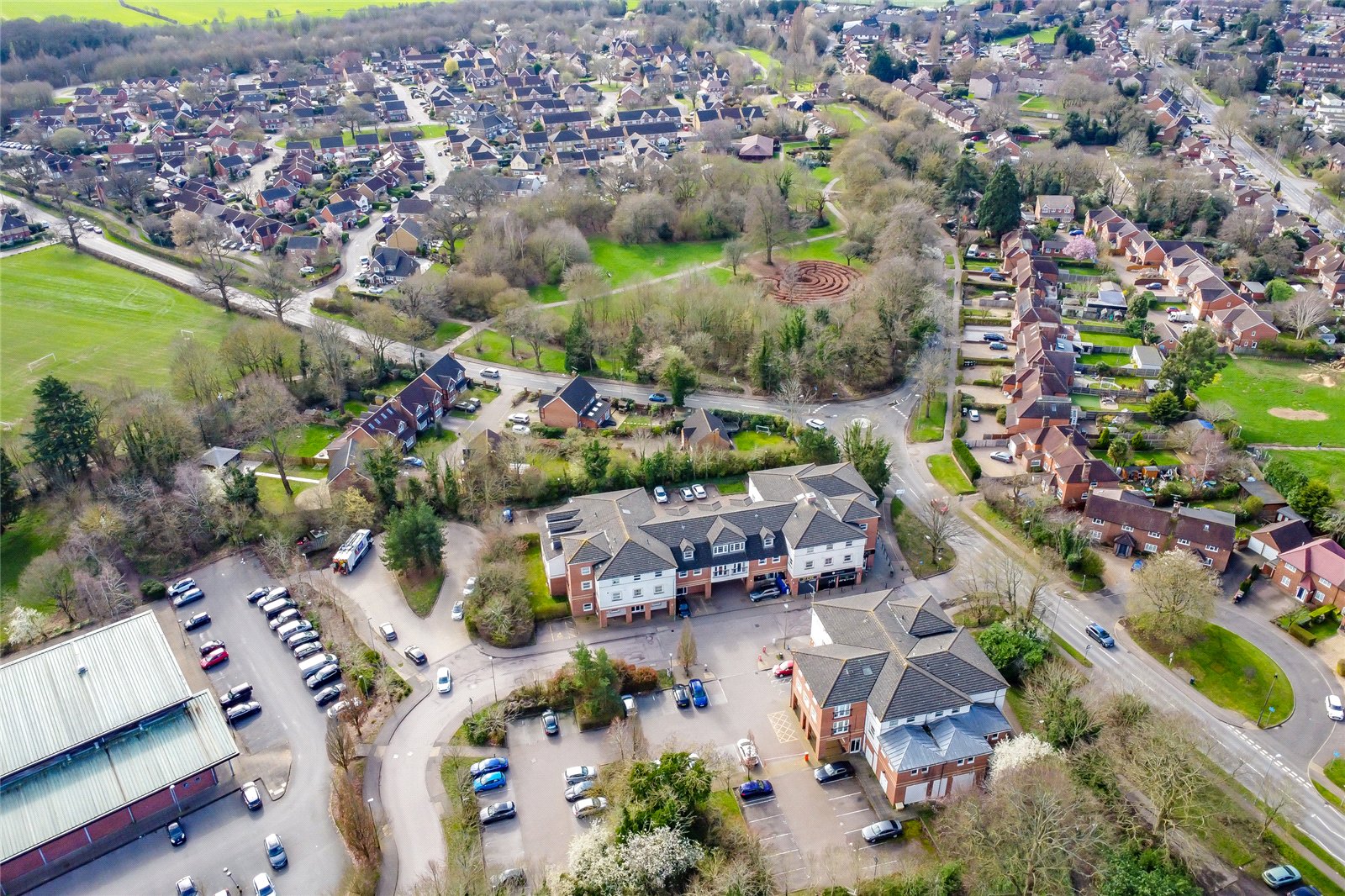 2 bed apartment for sale in Russet Drive, St. Albans, Hertfordshire, AL4  - Property Image 19