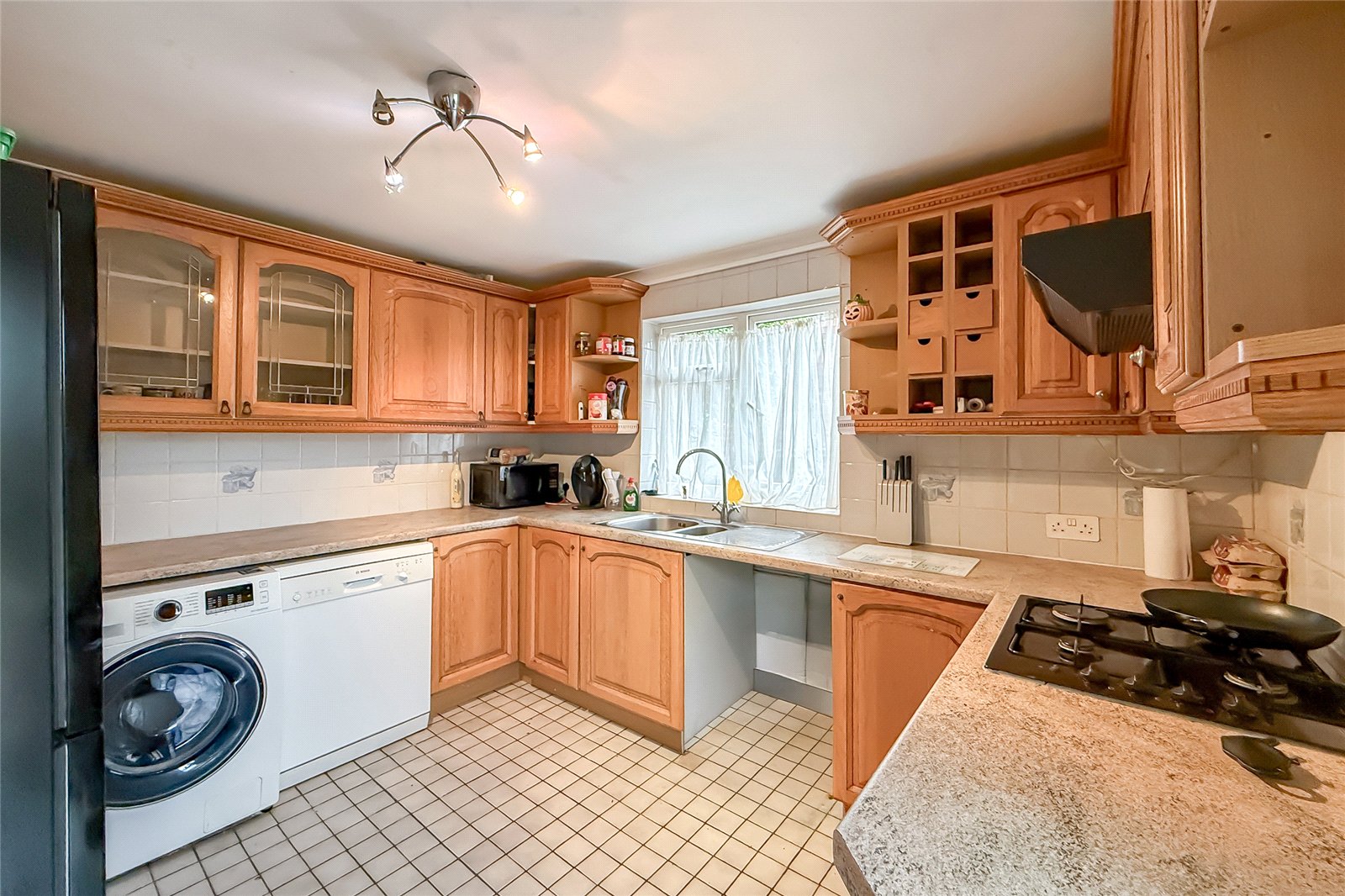 3 bed semi-detached house for sale in Rodney Avenue, St. Albans, Hertfordshire, AL1 - Property Image 2