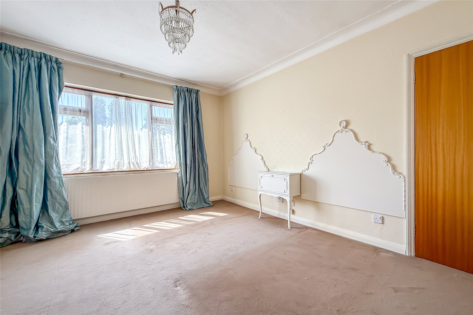 4 bed detached house for sale in The Rise, Elstree, Borehamwood, Hertfordshire, WD6 - Property Image 8