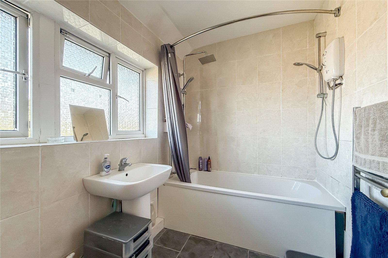 3 bed end of terrace house for sale in White Hedge Drive, St. Albans, Hertfordshire, AL3  - Property Image 10